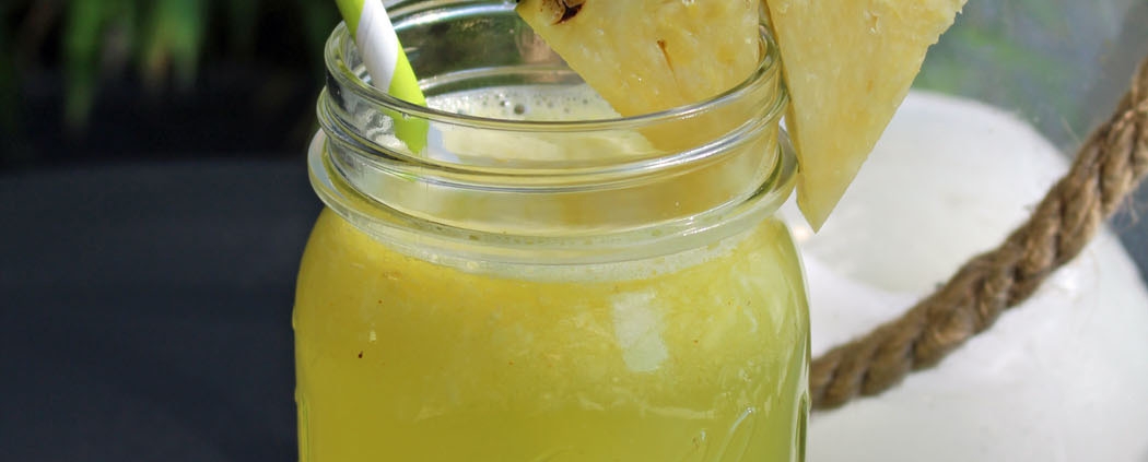 Rezept: Ananas-Kurkuma-Limonade - Perfekt für den Sommer! - Projekt ...