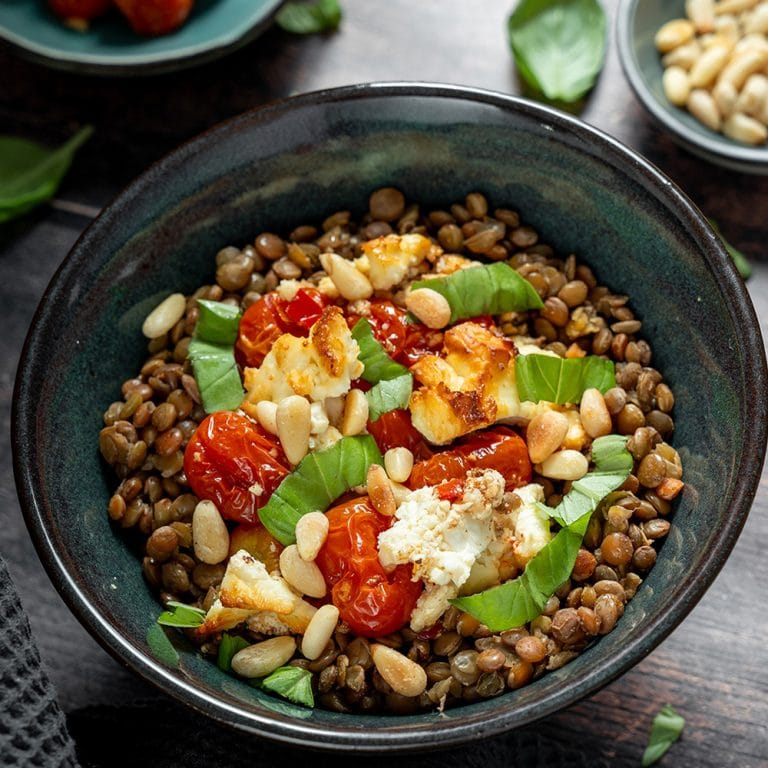 Linsen mit Tomaten und Feta